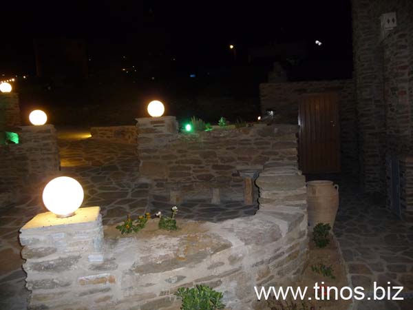 triantaros_art 393